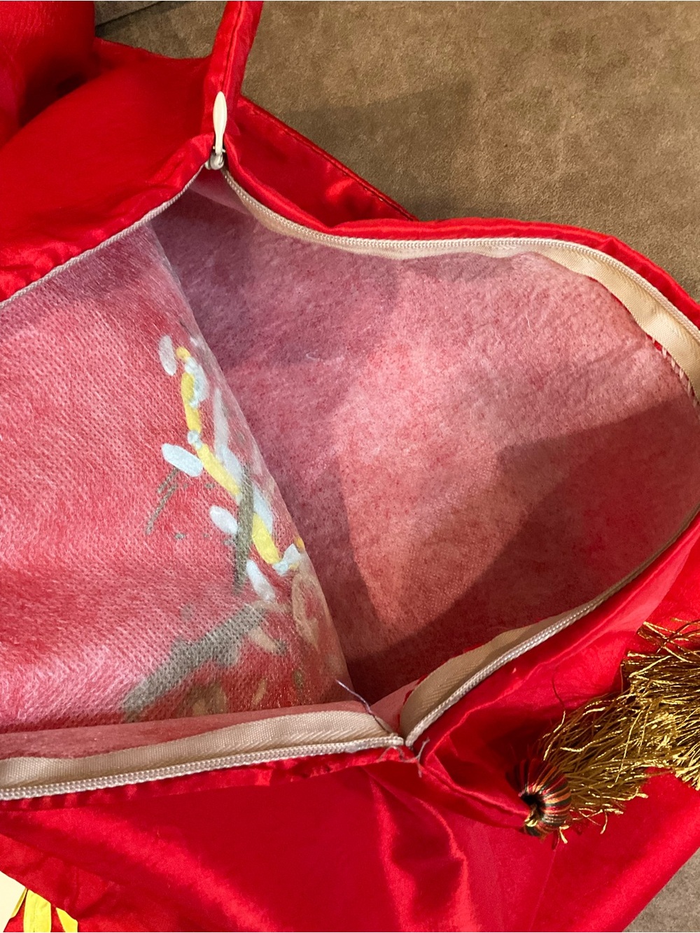 Red with Flower Detail Shams and Tissue Box Cover - Picture 15 of 16